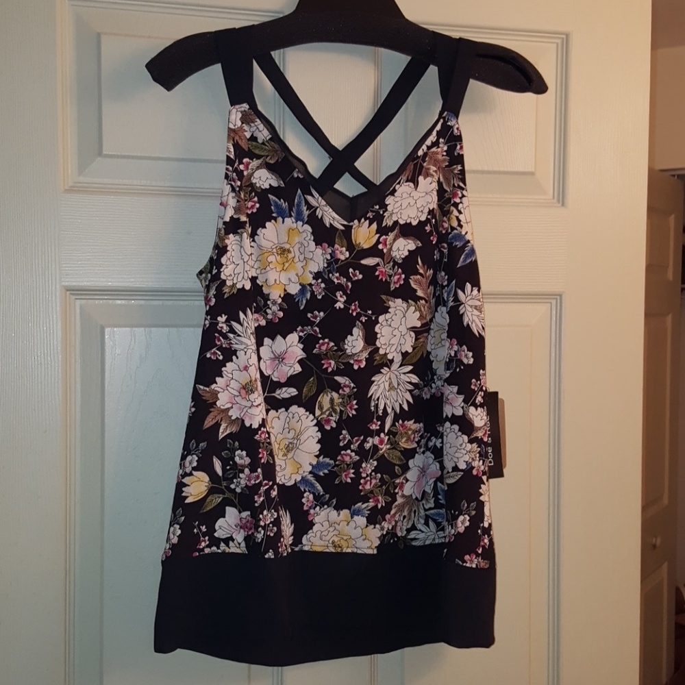 Women's Doe & Rae boutique cross back tank small